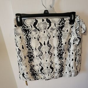 Lizard thicket mini skiry